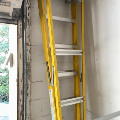 Keller 6FT Fiberglass Step Ladder