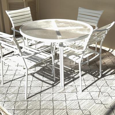 Vinyl Strap Patio Chairs And Dining Table