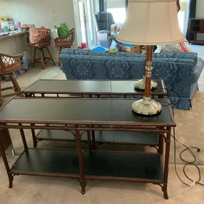 Bamboo Console Table With Lamp