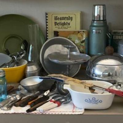 VTG Kitchen lot