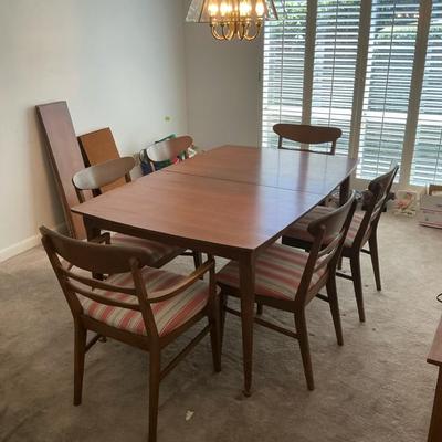 Mid Century Dining Table W/ 6 Chairs