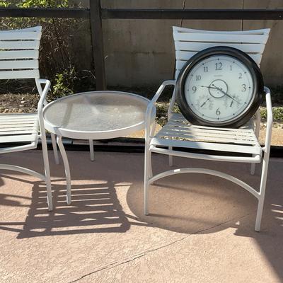 Vinyl Strap Chairs With Table