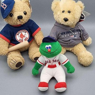 New England Sports Stuffed Animals 