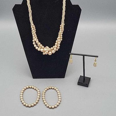 RMN Pearl Style Necklace, Bracelets, And Earrings 