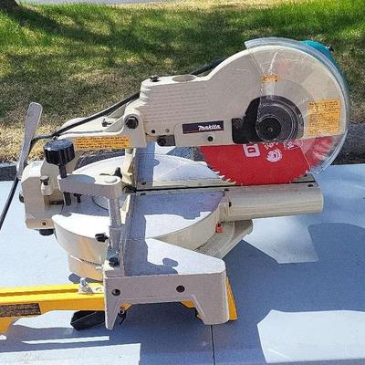 Makita 10" Table Saw 