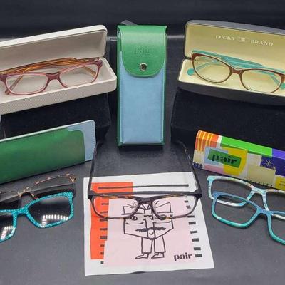 Asst Women's Prescription Frames: Pair Eyewear With (2) Reg Toppers & (2) Sunglass Toppers