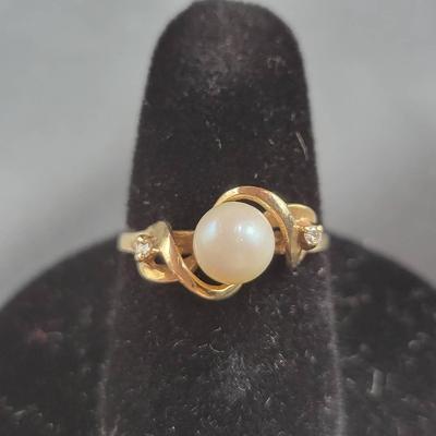 Antique TruGlo 10kt Gold Diamond And Pearl Bypass Ring (Cut On The Back)