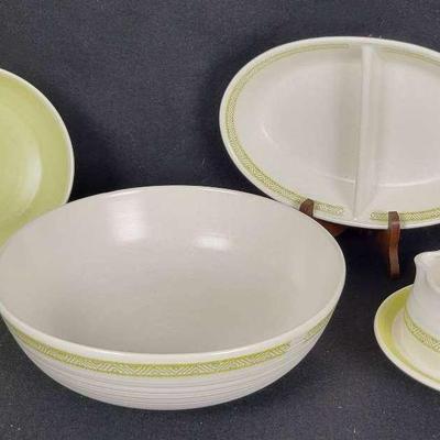 4 Pieces Of Stoneware: "Hacienda Green" By Fransiscan