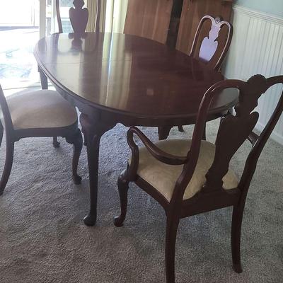 Cherry Dining Set 