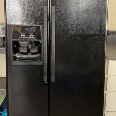 Whirlpool Side By Side Refrigerator