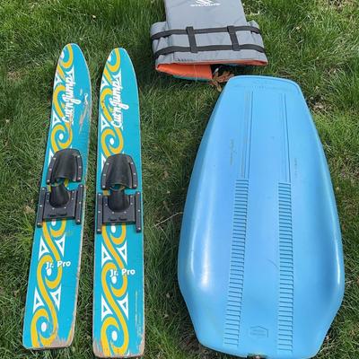 JR Waterskis, Captain Swim Surfer & IR Life Jacket