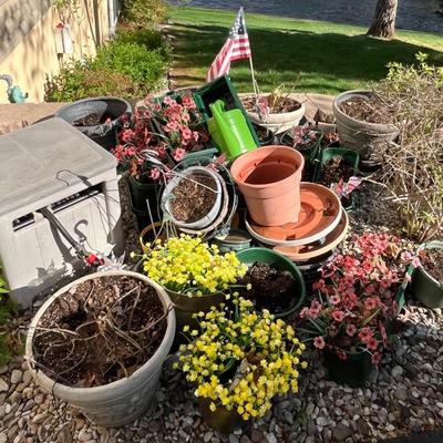 Flower Pots, Hose Reel & More