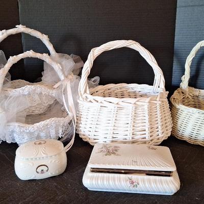 Bridal Baskets & Jewelry Boxes