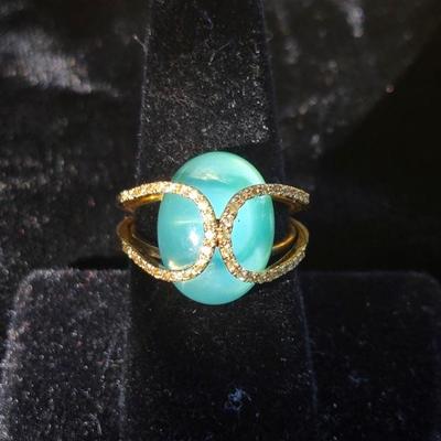 Ladies 18kt Yellow Gold Doublet Turquoise Cabochon and Sapphire Ring.