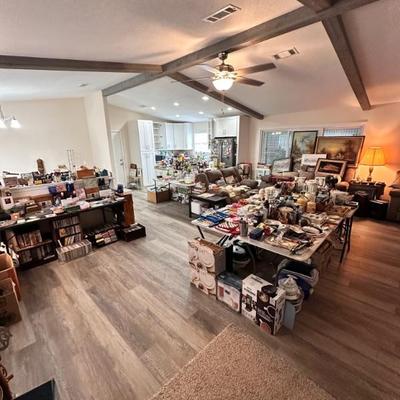 Estate sale photo