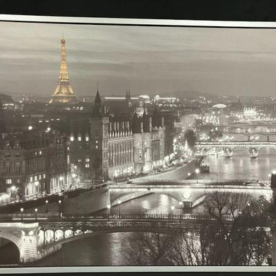 Ct242 paris at night