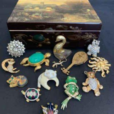 Ct253 eclectic pin collection and more