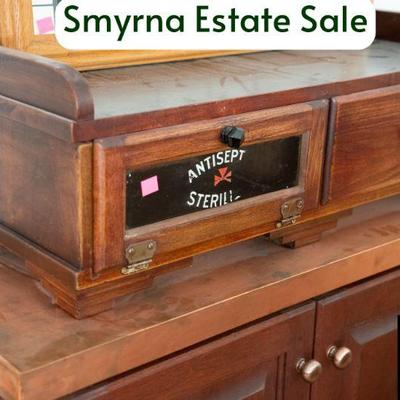 Estate sale photo