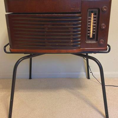 Philco Am Radio And Record Player, 2nd Floor