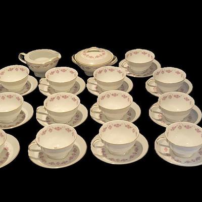 Noritake Glenrose Tea Service For 13 