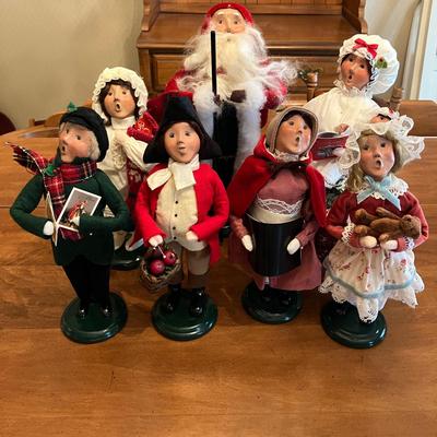 Byers' Choice Carolers