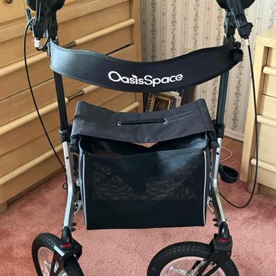 OasisSpace Rollator Walker