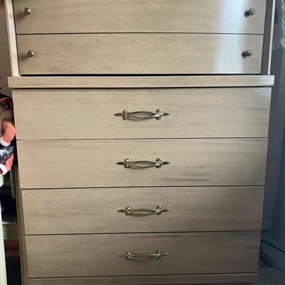 Midcentury Chest of Drawers