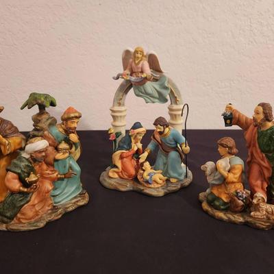 Avon Holiday Treasures Nativity Scene