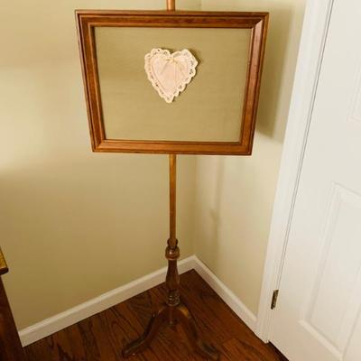 Pine pole screen