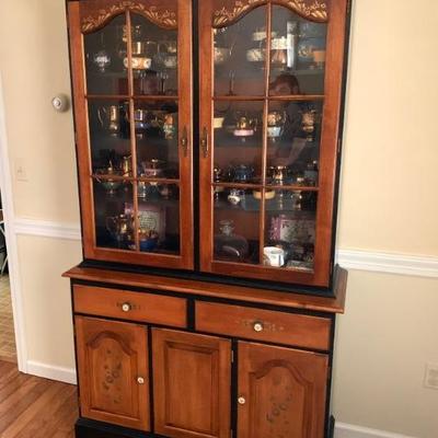 Hitchcock hutch 