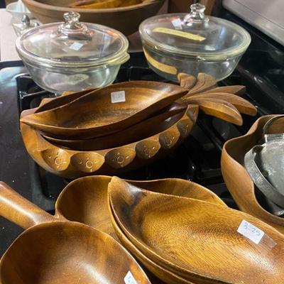 vintage wooden bowls and serving pieces