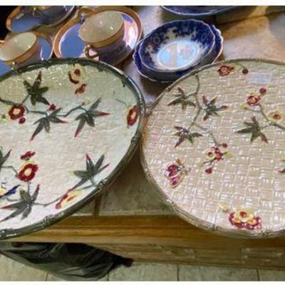 Mojolica serving pieces and 3 salad plates