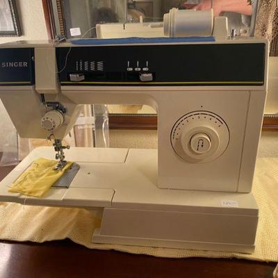 singer portable sewing machine