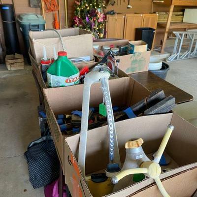 miscellaneous garage items
