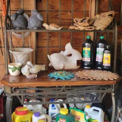 Gardening / Decor  /Stand