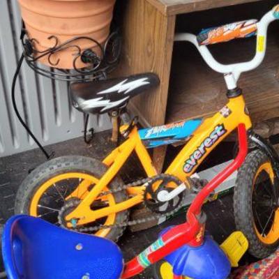Bikes and Pots