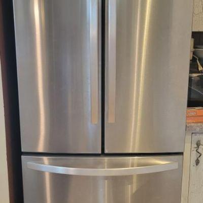 Kenmore Fridge / Ice Maker