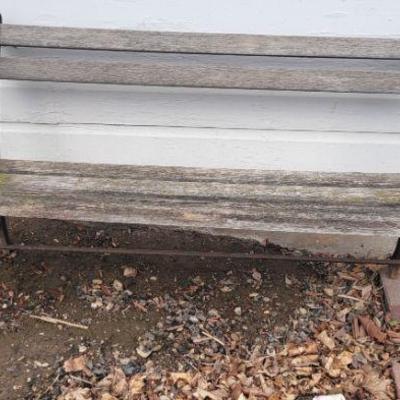 Bench 