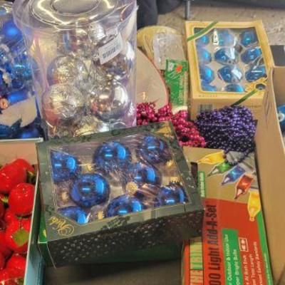 Christmas Decor 