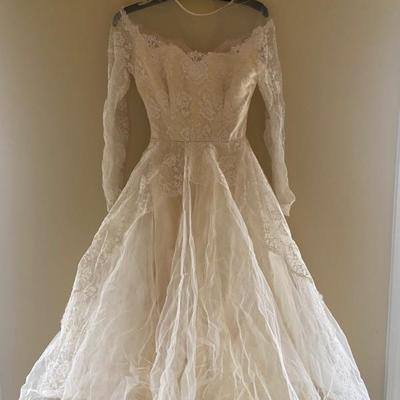 Vintage Priscilla of Boston wedding dress