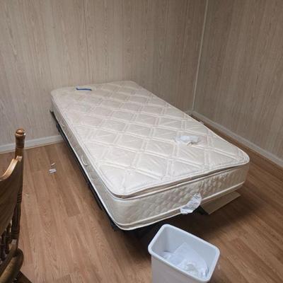 Twin size trundle bed frame and mattress