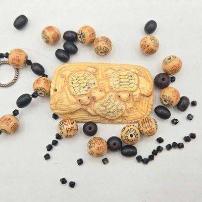 #1010 • Costume Jewelry
