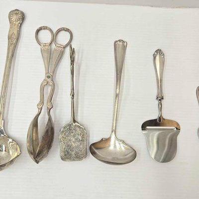 #1900 • (6) Flatware Pieces
