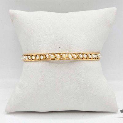 #602 • 18k Gold Pearl Accent Cuff, 10.3g
