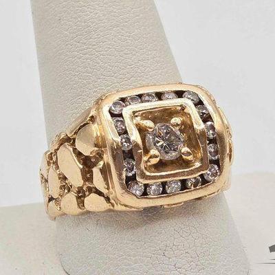 #704 • 14k Gold Nugget Ring with Diamond Accents, 12.1g
