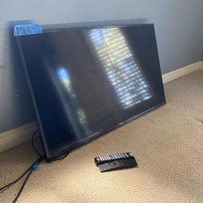 Samsung Flat Screen Smart TV 40”