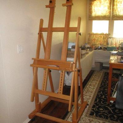 St Remy Easel