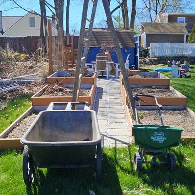 Gardening Ladder, Scott's Turf Builder And Rubbermaid Wheelbarrow 