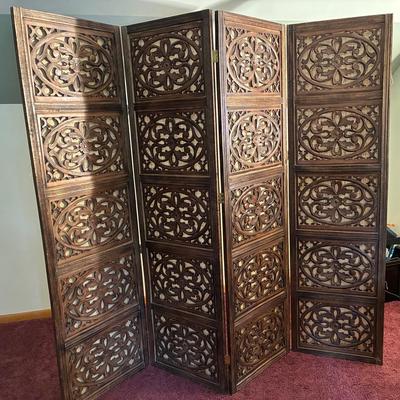 Beautiful Room Divider 