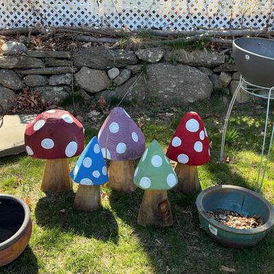 5 Wooden Garden Mushrooms 3 Plant Pots A Plant Stand And Small Garden Windmill  